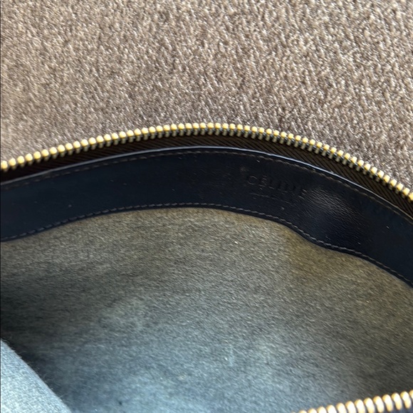 Celine Authentic Black Bag Leather. Very good condition. Made in Italy - Picture 4 of 7